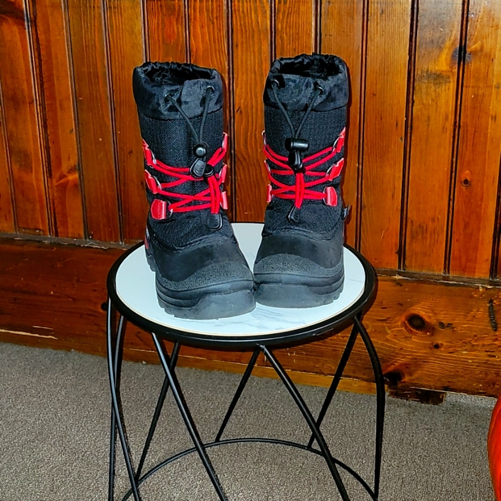 Snow Boots